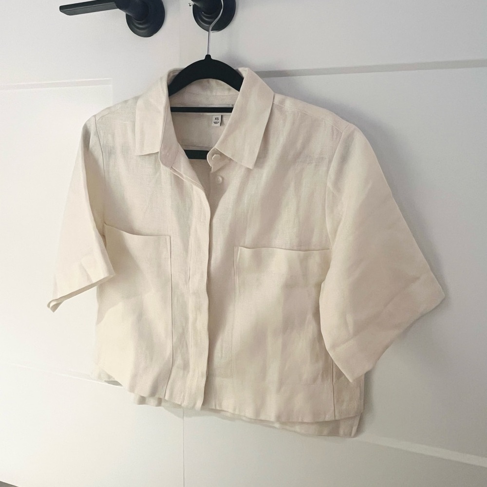 Banana Republic Cream Cropped Linen Button-Up Shirt